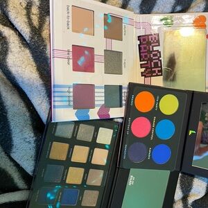 Eyeshadow palette Bundle